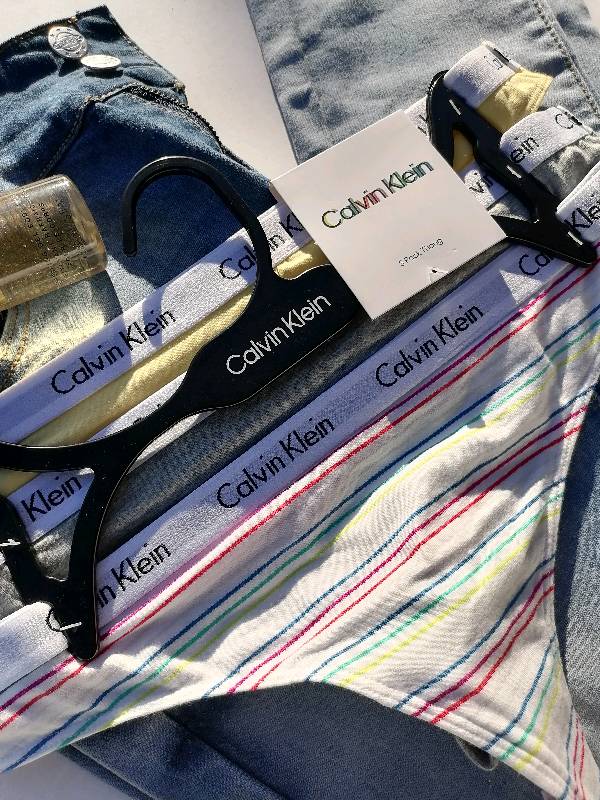 Tanga Colaless Calvin Klein 