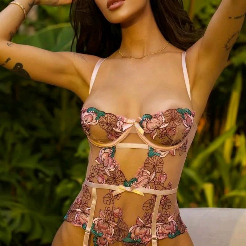 Body Pinky