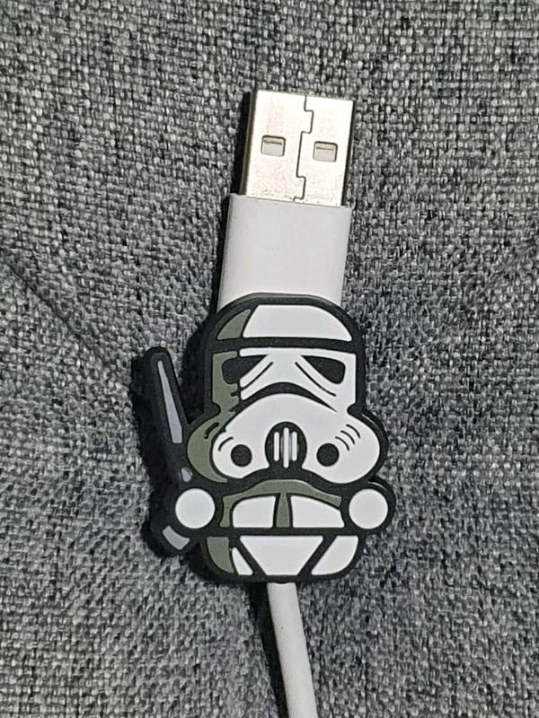 Protectores de cable starwars 