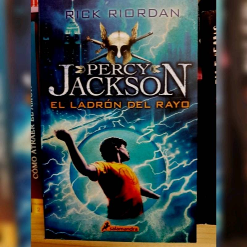 El ladron del rayo - Percy Jackson y los dioses del Olimpo 1 en Santiago de  Chile