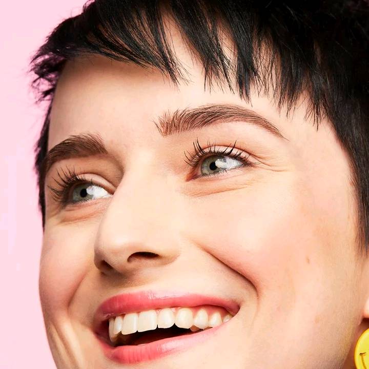 Benefit Precisely, My Brow PencilUltra Lápiz definidor de cejas ultrafino