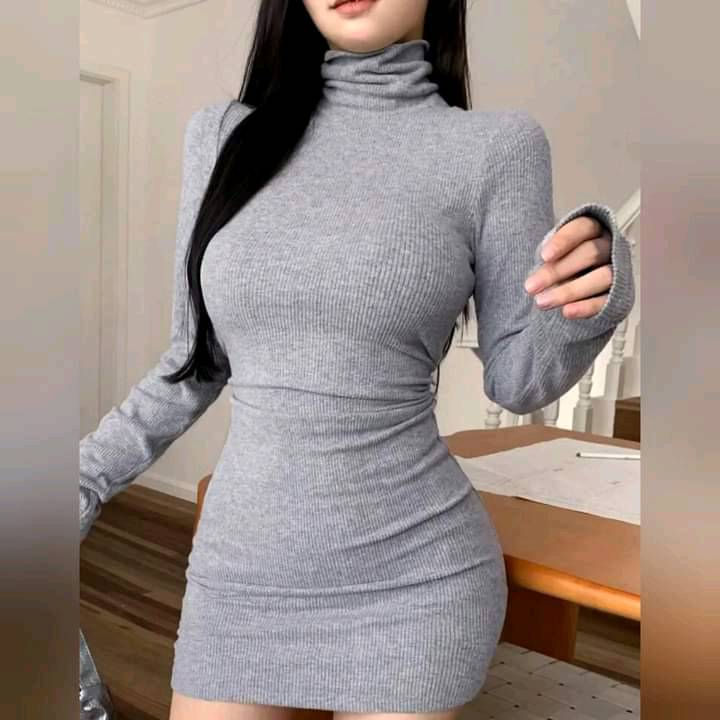 Vestido ajustado Cuello Cisne 