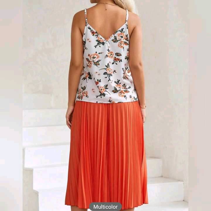 Conjunto de Falda Plisada & Blusa de Tirantes 