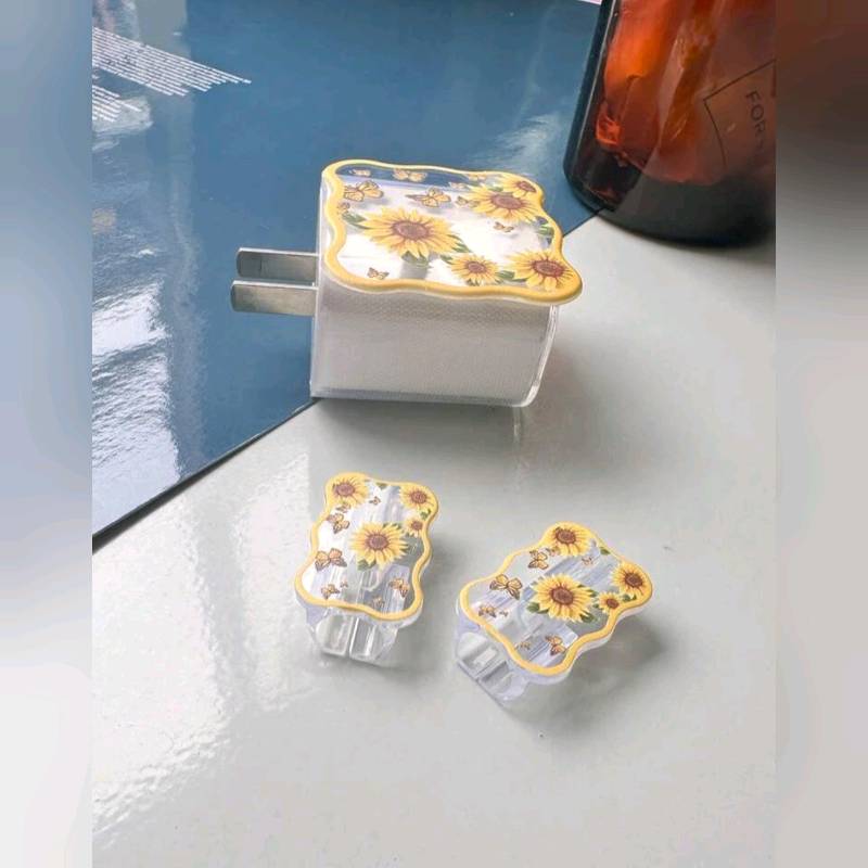 Protector de Cubo de Cargador Con Diseño de Girasol ( incluye 3 piezas )