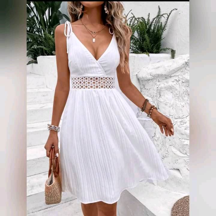 Vestido De Tirantes Con Encaje En contraste