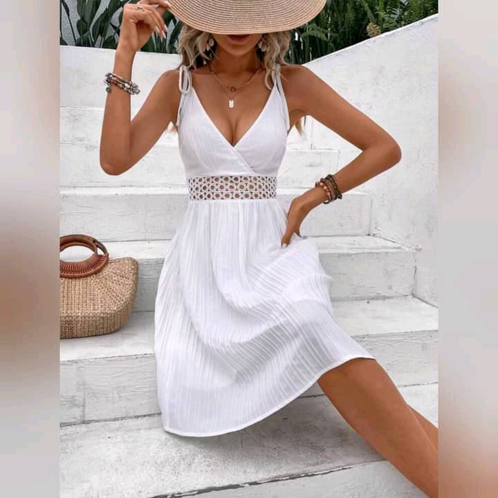  Vestido De Tirantes Con Encaje En contraste
