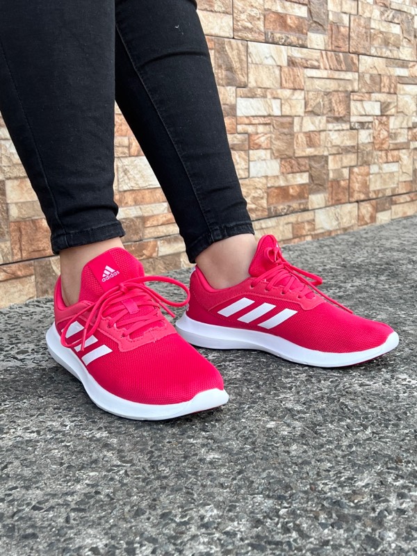 Adidas Coreracer 