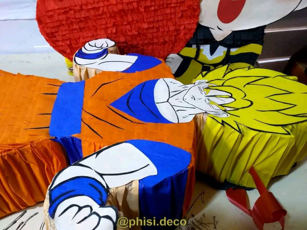 Piñata de Goku - Dragón Ball en Lima