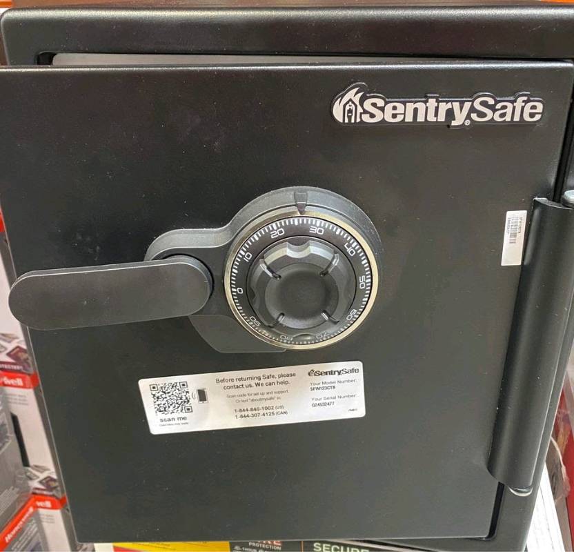 SentrySafe, Caja Fuerte Mecánica