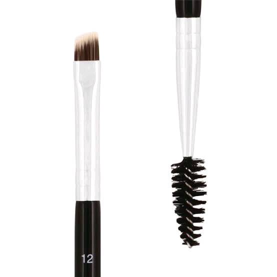 Brocha para cejas
