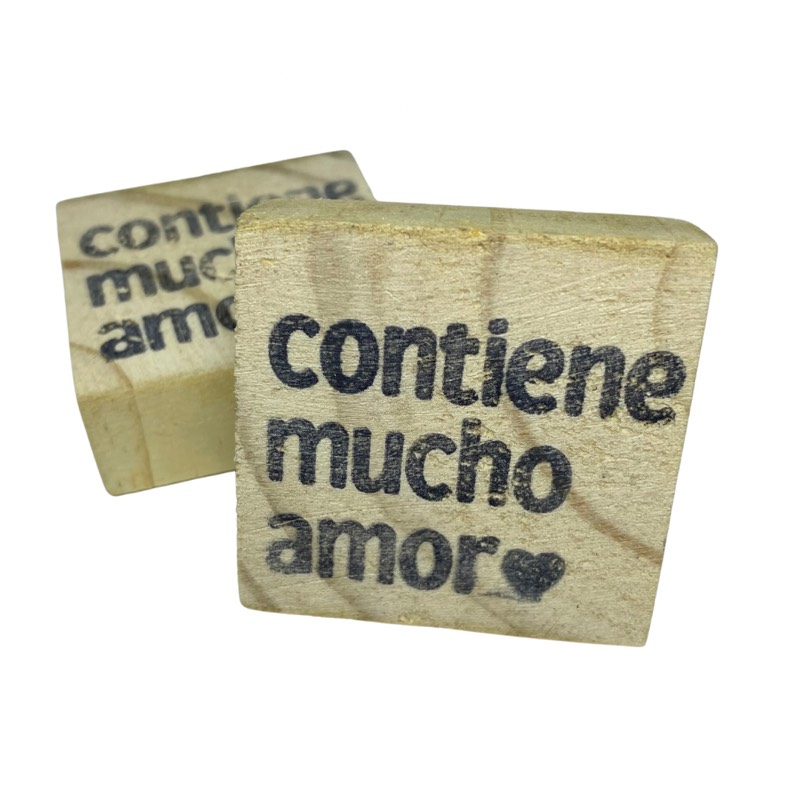 Sello individual 5cm “contiene mucho amor”