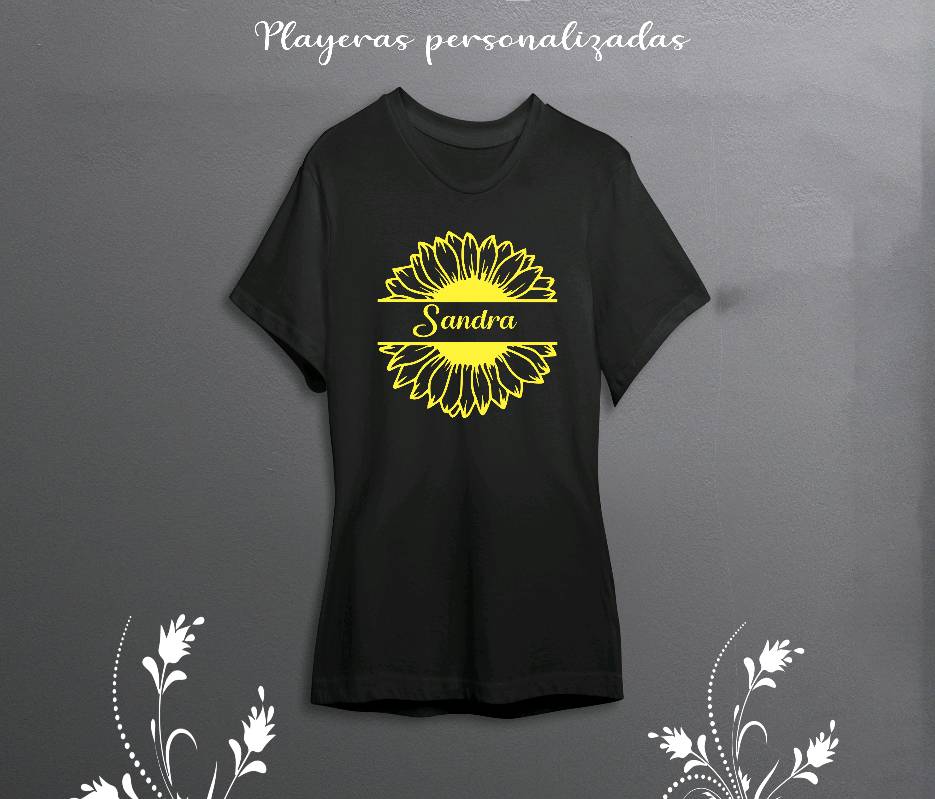 Playera Girasol nombre en medio en Santa Catarina