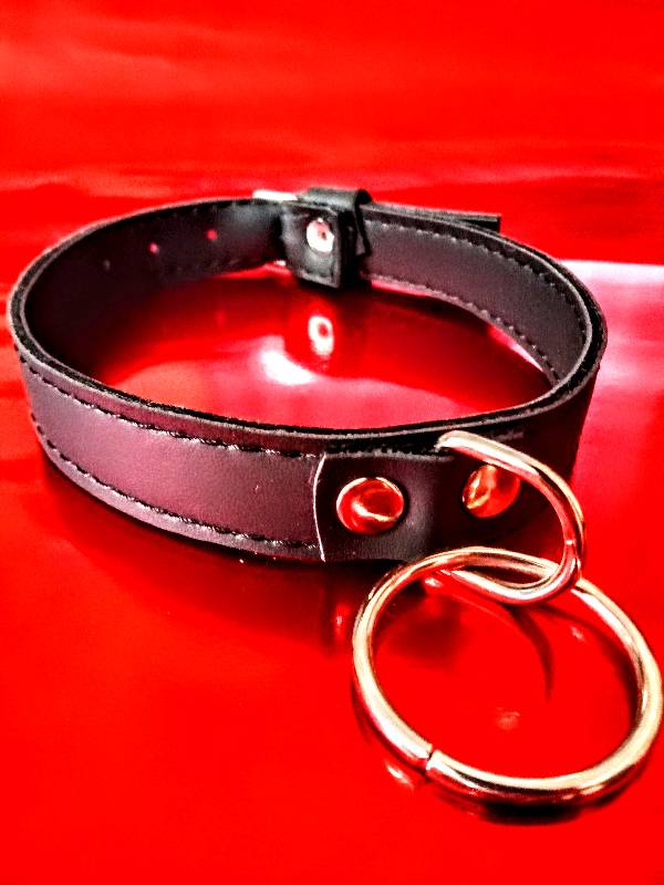 Choker con aro negro Borgia regulable