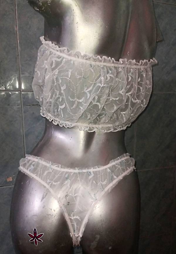 Conjunto fru fru talle 95 y 100