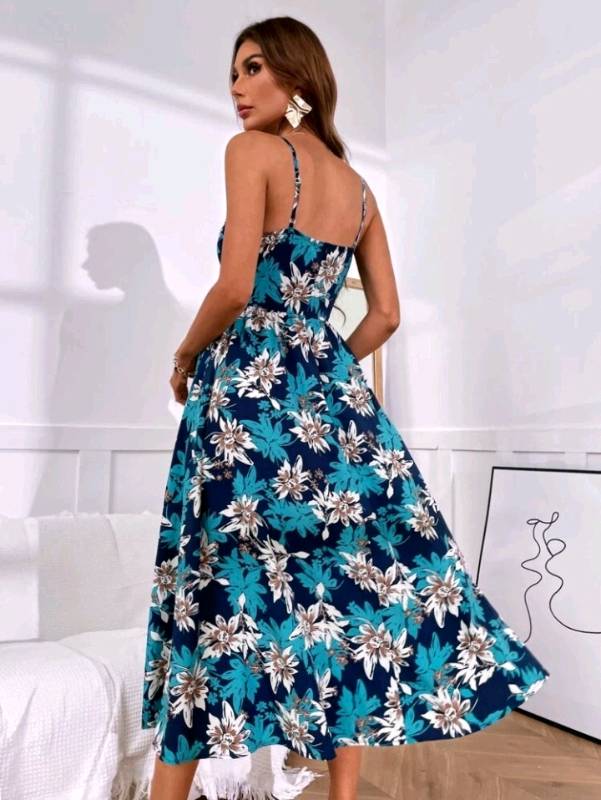 Vestido estampado floral azul con tiras 