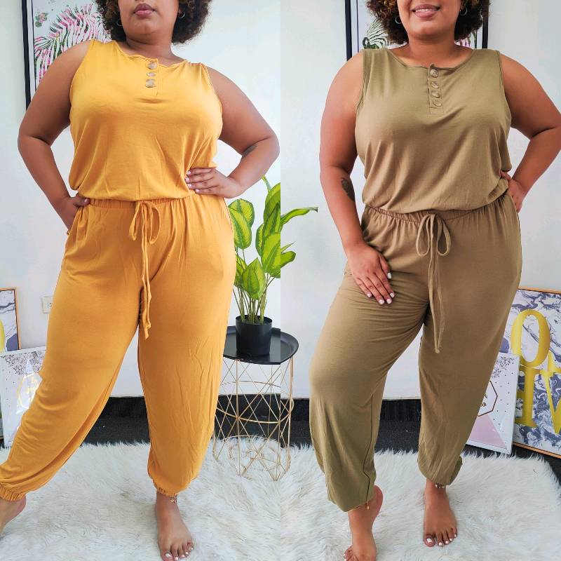 3155- Jumpsuit unicolor estilo camiseta 