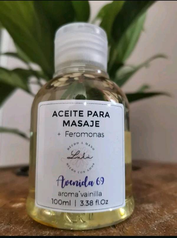 Aceite para masaje con feromonas aroma vainilla 