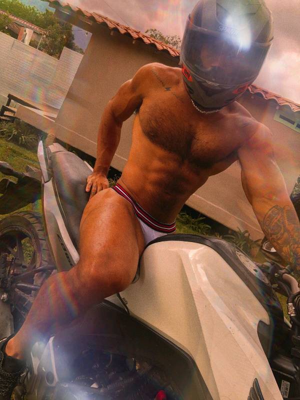 SPORT THONG TANGA SPORT BRASILERA HILO HOMBRE POWER CUP (PUSH UP) MICROFIBRA BLANCA RAYAS BLOKES