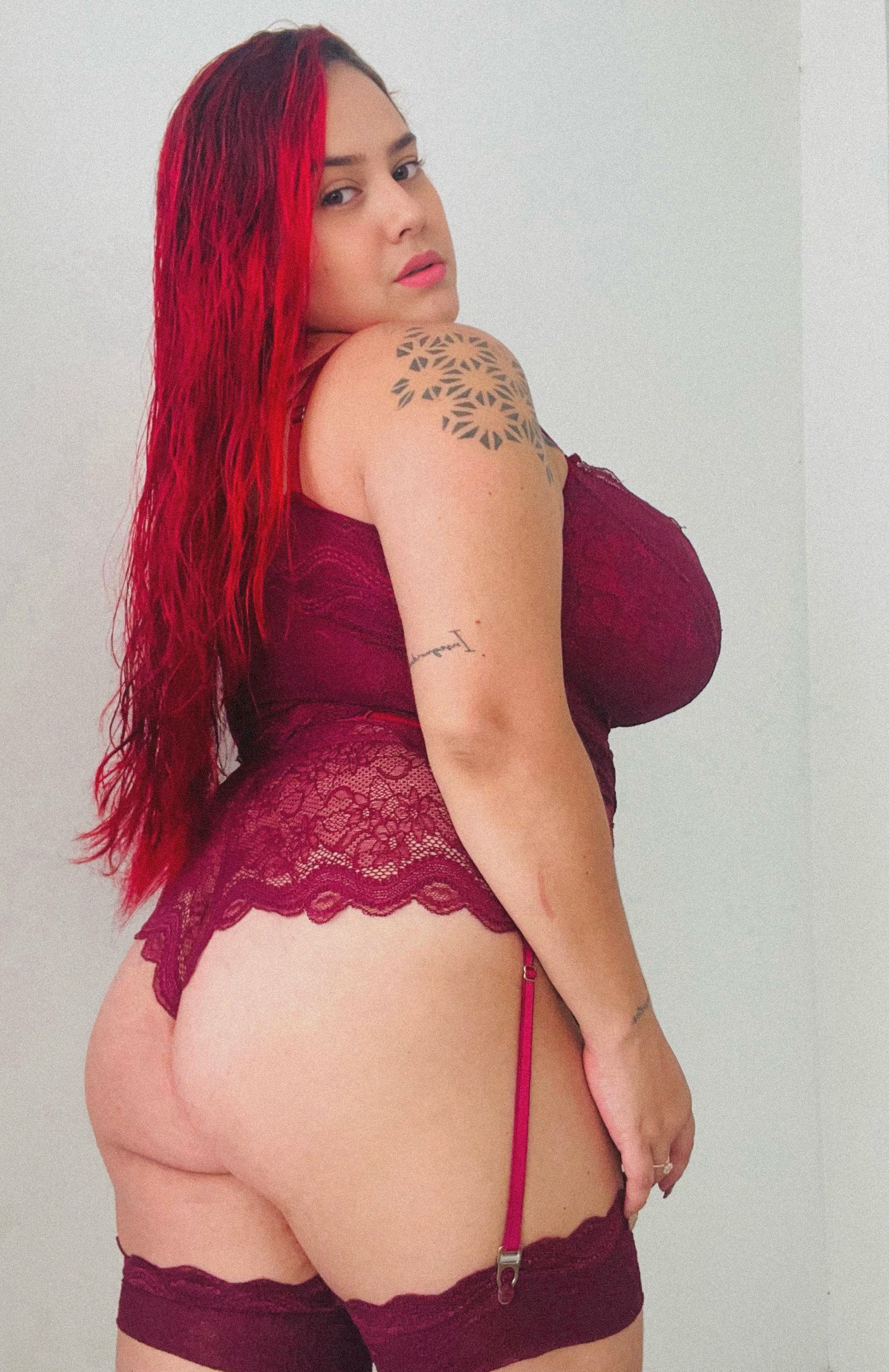 Hermoso conjunto liguero en encaje 🔥