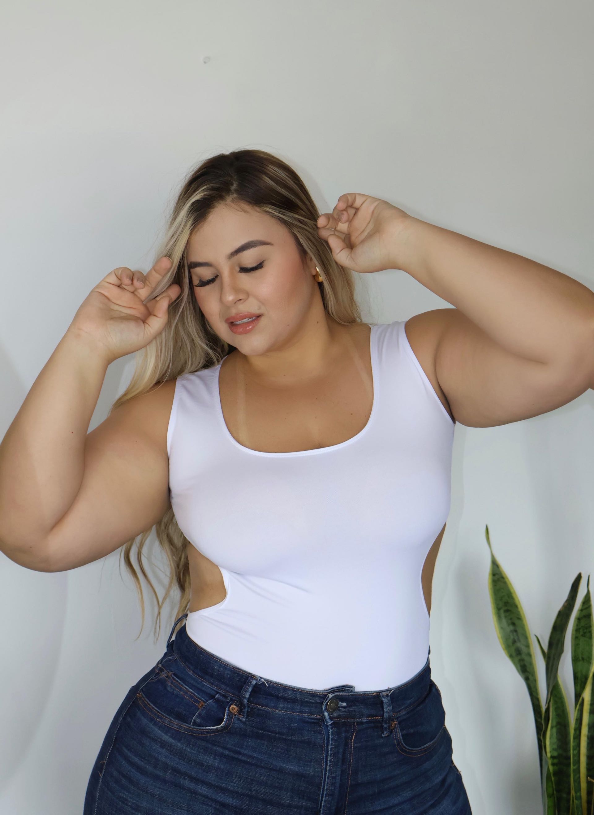 Hermoso Body con abertura 💜