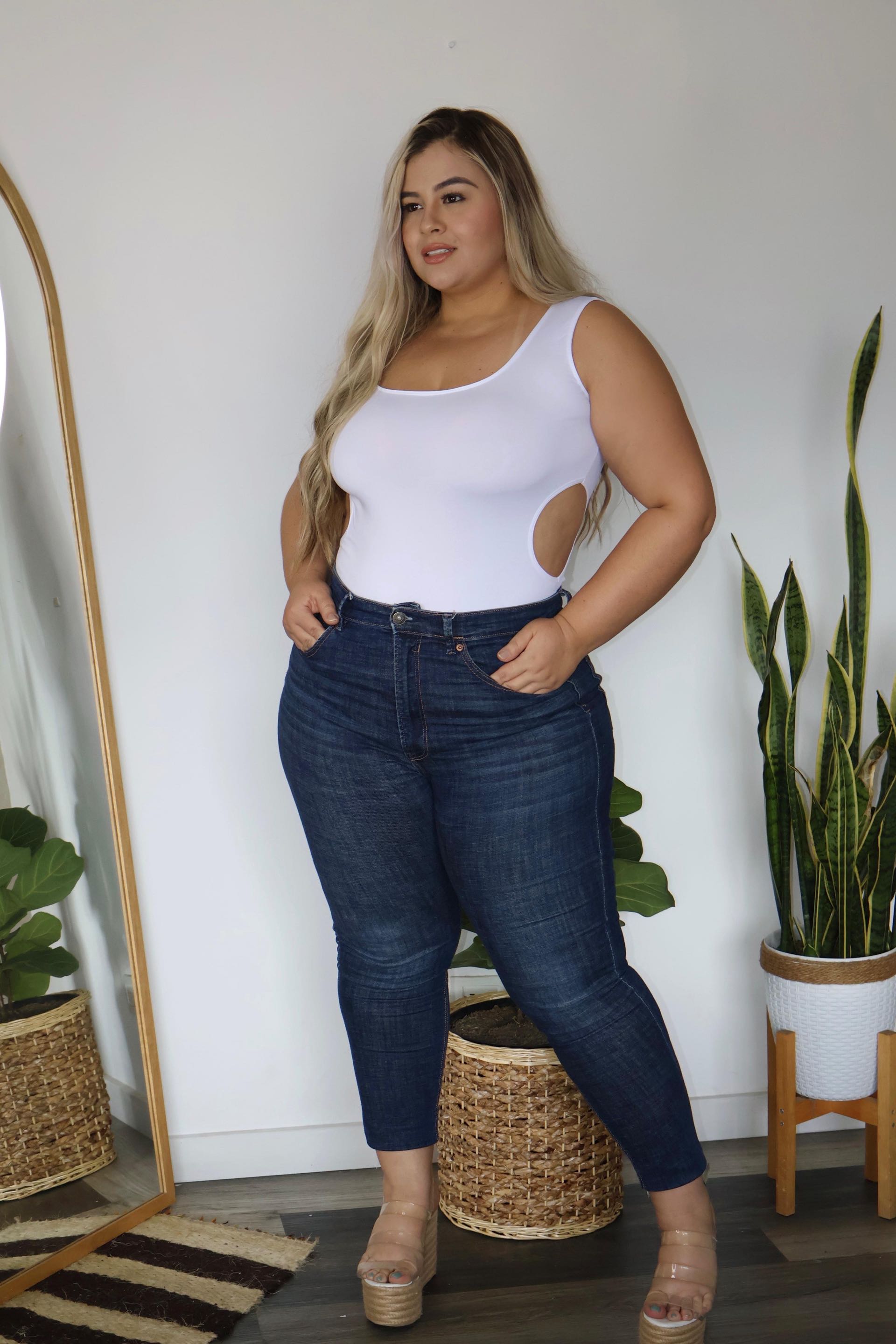 Hermoso Body con abertura 💜