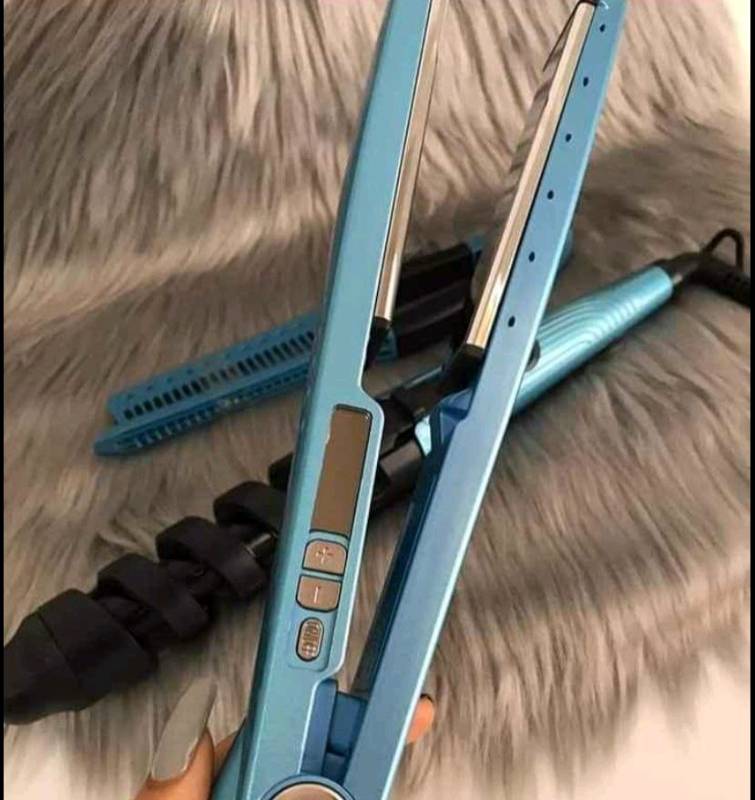 ski, fur_coat, llama