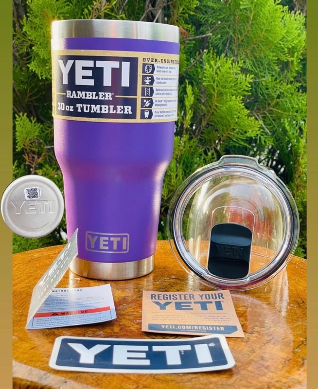 Termo de Acero Yeti 30oz con Tapa — Chunches y Regalos - Manzanillo