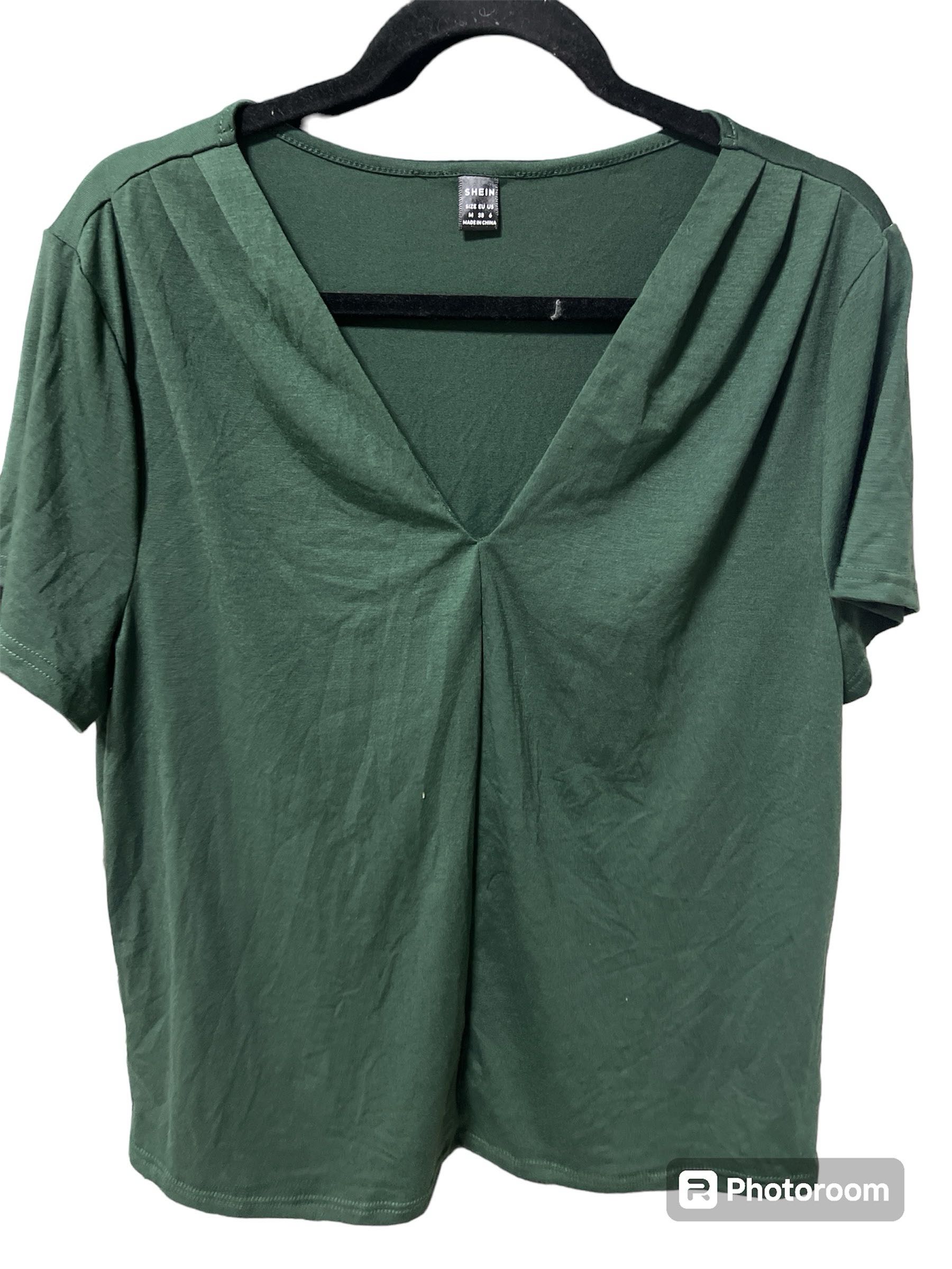 Blusa verde unicolor cuello en V