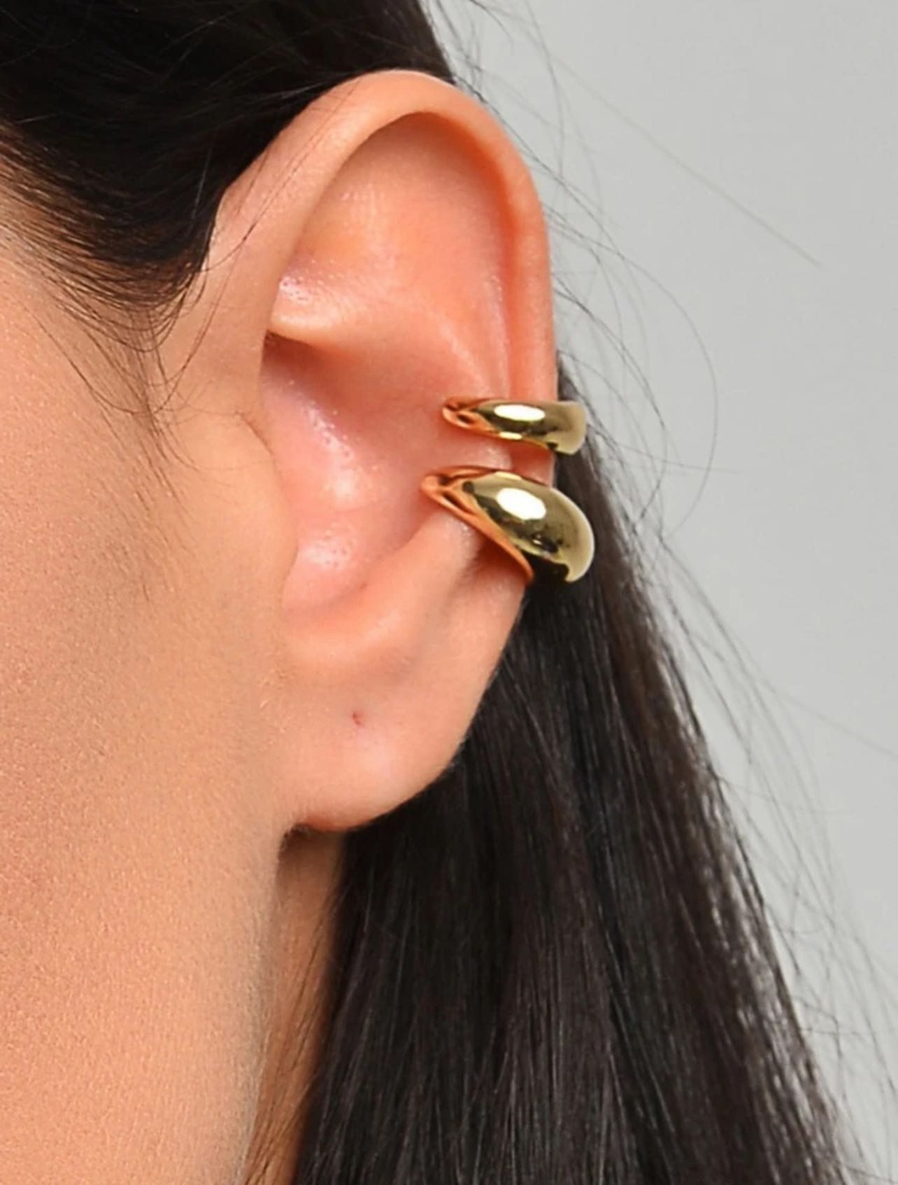 Cuff de oreja metálico
