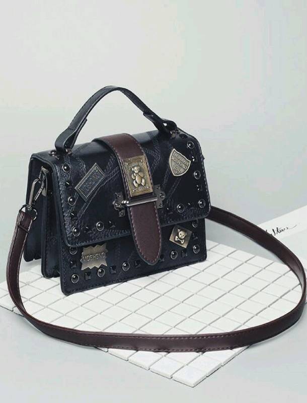 💛Bolso moshino classic negro✨