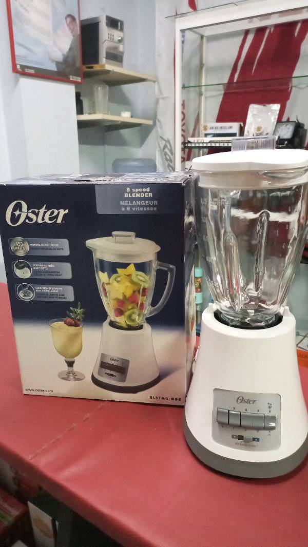 Licuadora Oster Monterrey 8 Velocidades 450Watts Vaso De 1,5