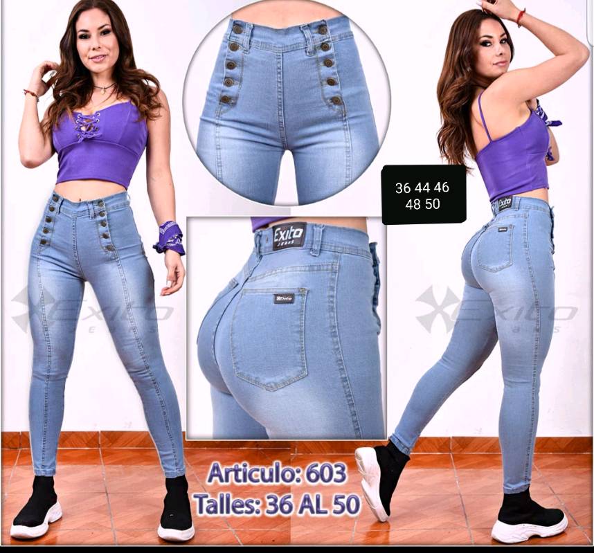 Jeans corte colombiano sin bolsillos ccon tres pinzas atras en San