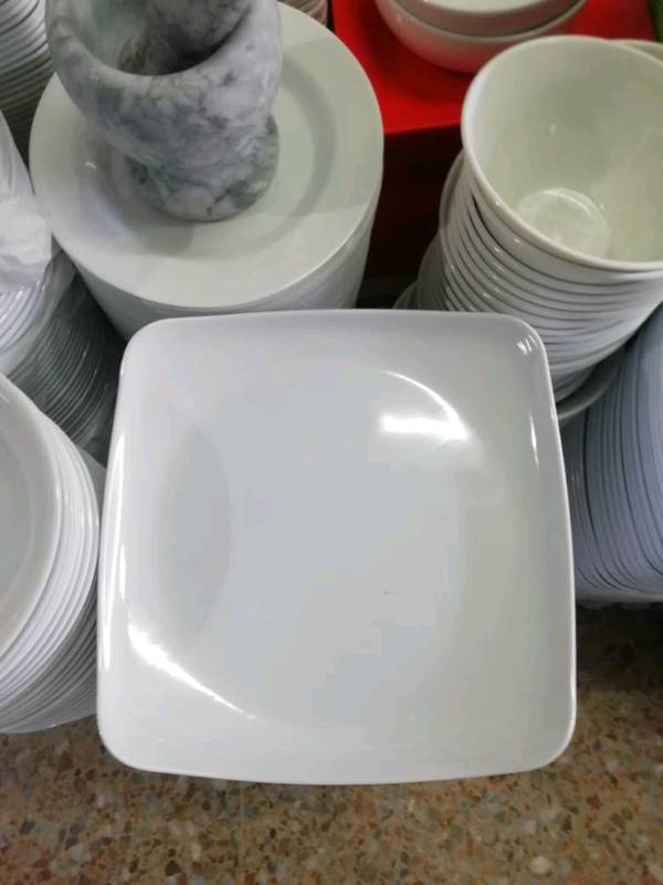 tray, mixing_bowl, plate_rack