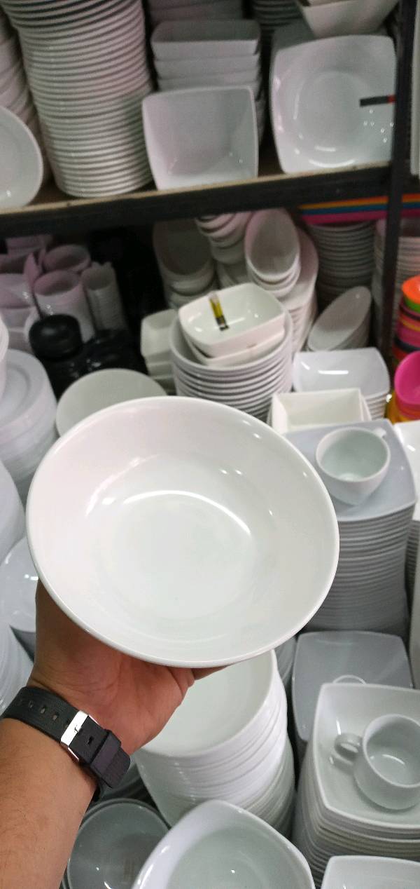plate_rack, soup_bowl, mixing_bowl