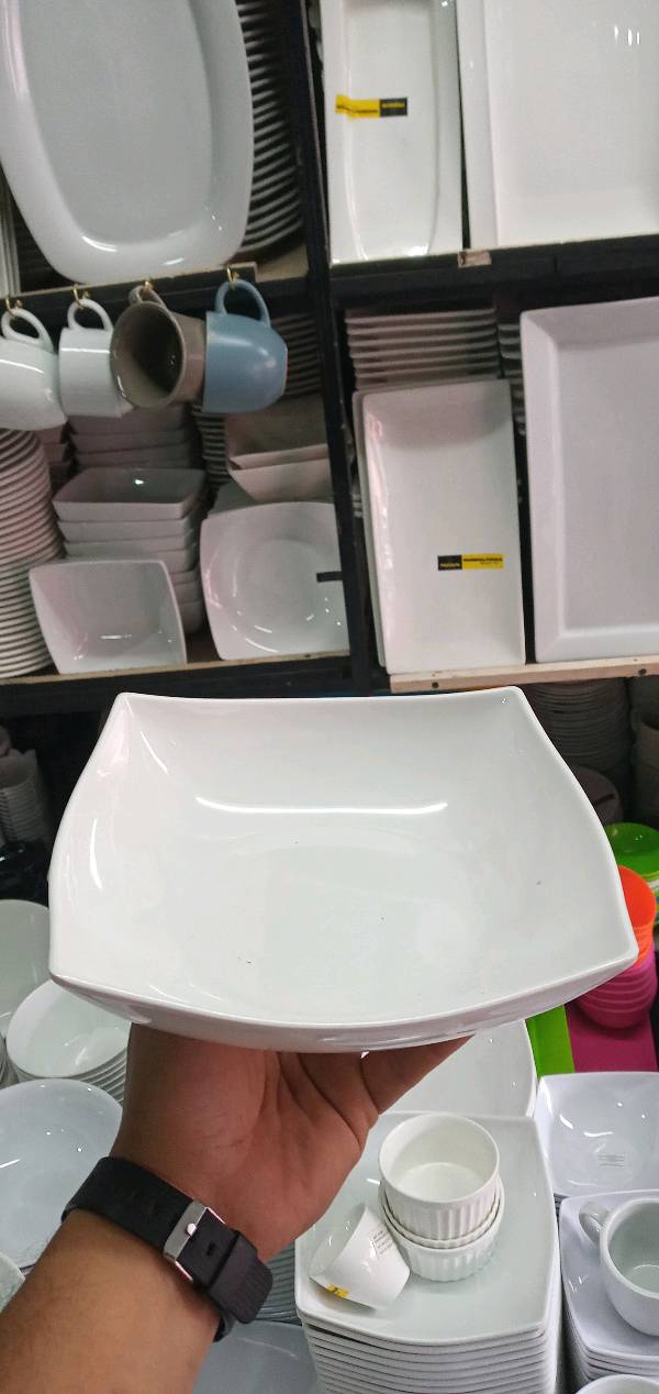 golfcart, toilet_seat, washbasin