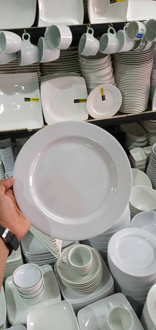 plate_rack, mixing_bowl, soup_bowl