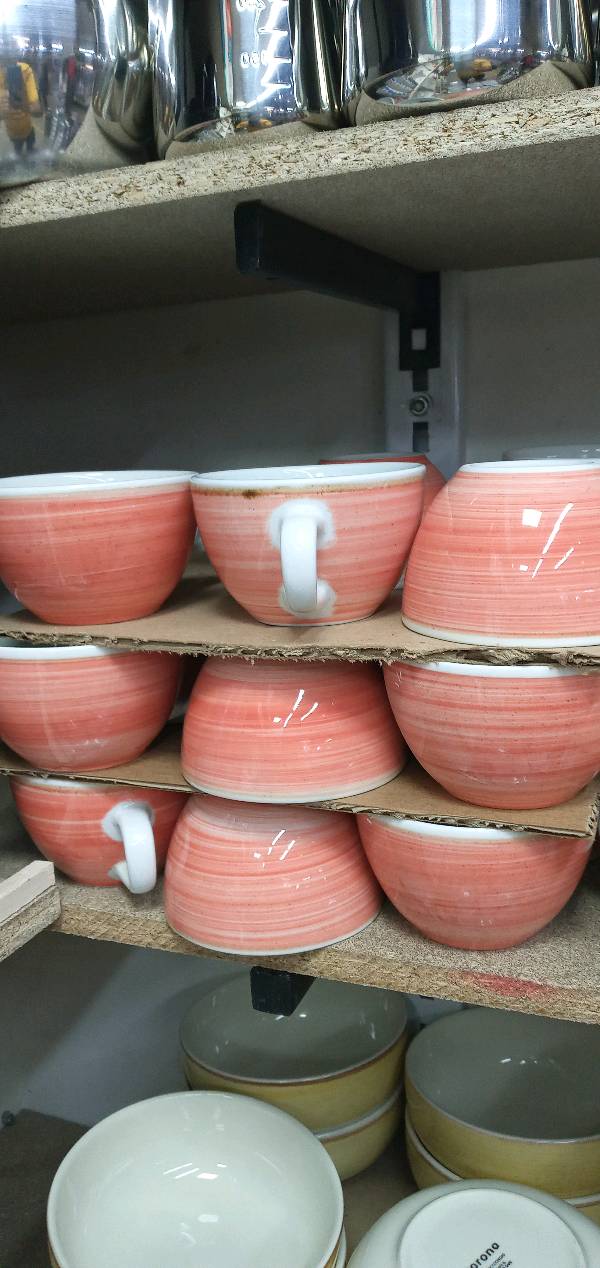mixing_bowl, soup_bowl, plate_rack