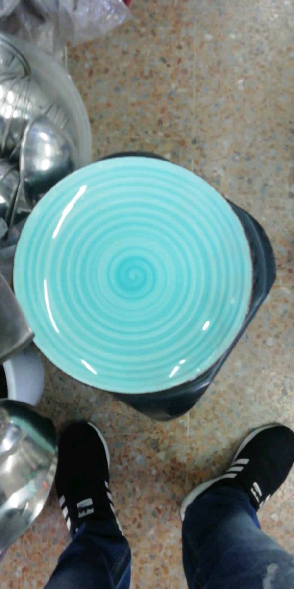 potter's_wheel, bottlecap, mixing_bowl