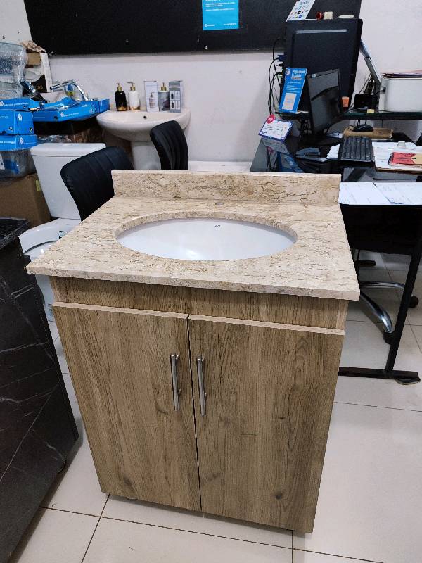 Mueble de baño con mesada de marmol 62x45 altura 85cm