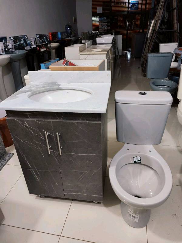 Combo muebles de baño más   Inodoro y cisterna 