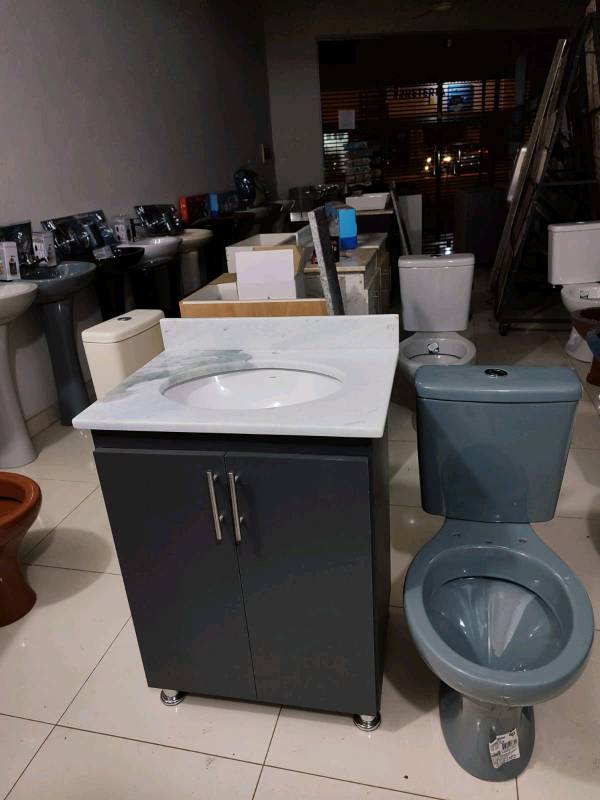 Combo muebles de baño más   Inodoro y cisterna 