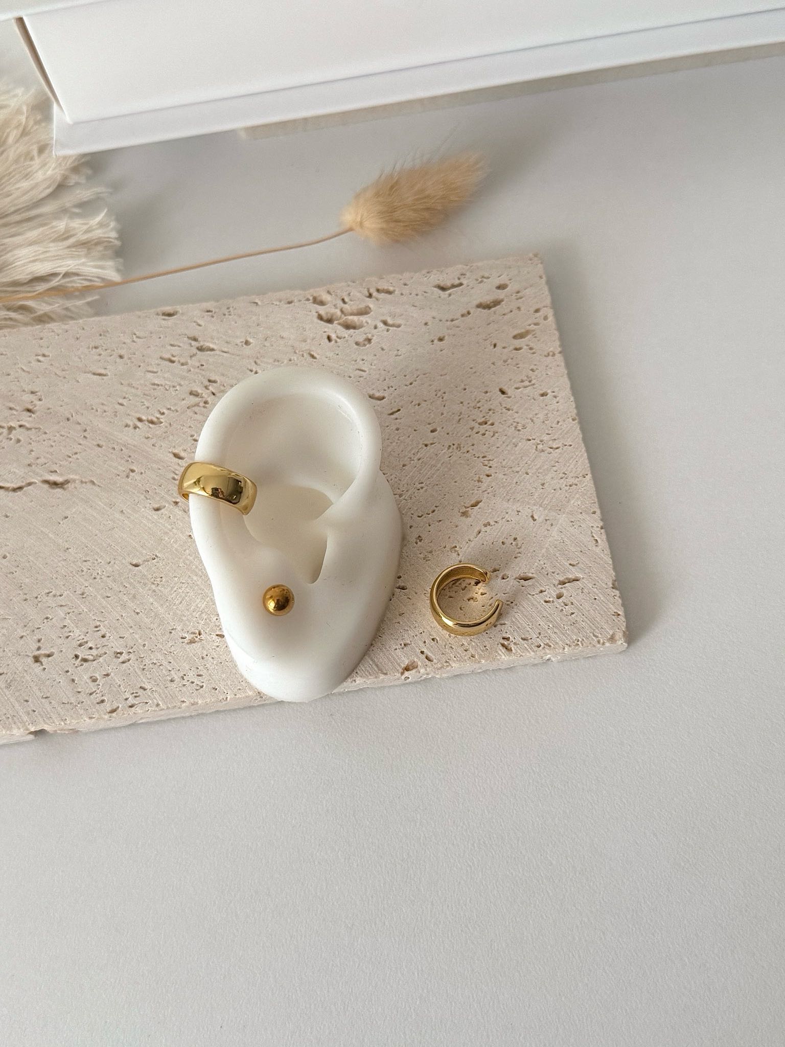 Aziel Earcuff Gold 