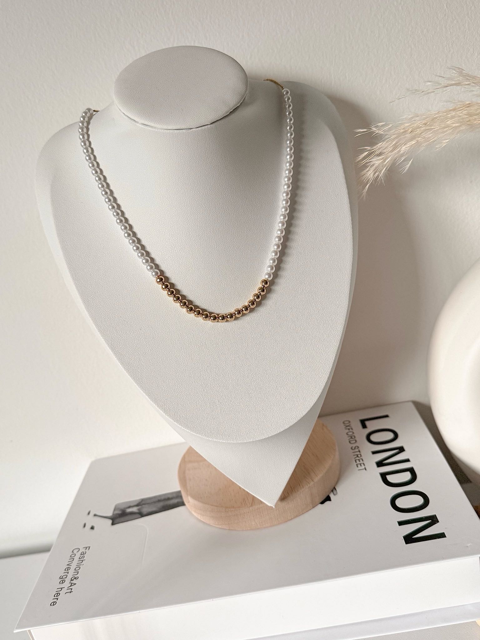 Choker Julieta perlas 