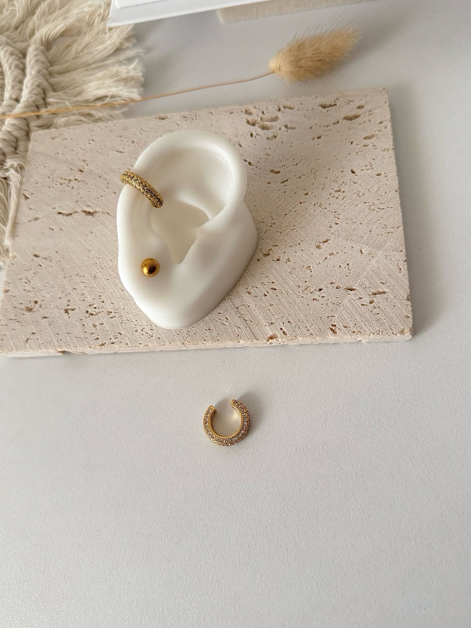 Delmina Earcuff Gold