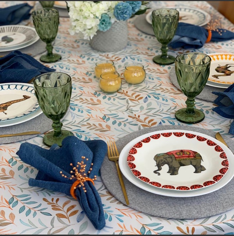 dining_table, goblet, altar