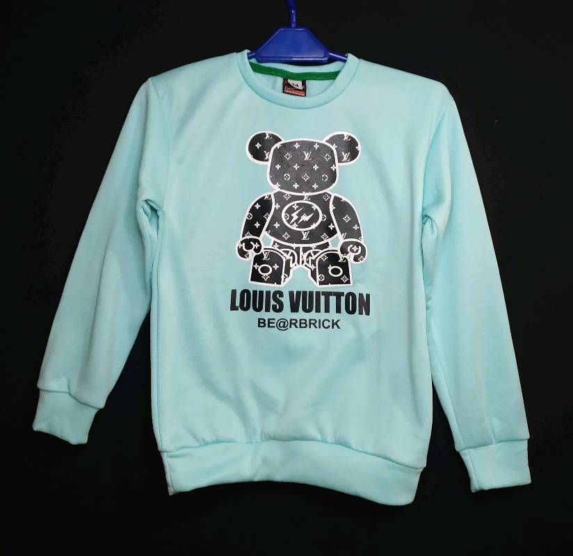 Suéter Louis Vuitton para niños en Chacao