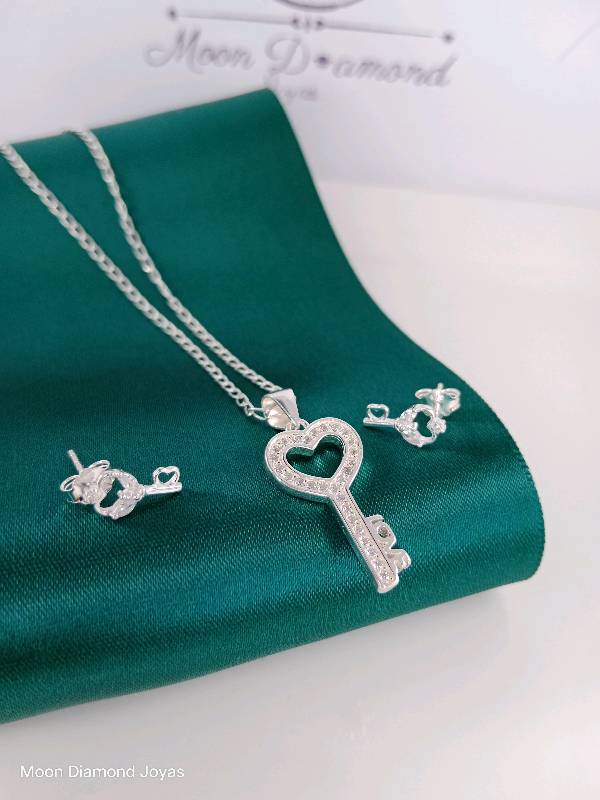  Llave corazón 🗝️💚✨