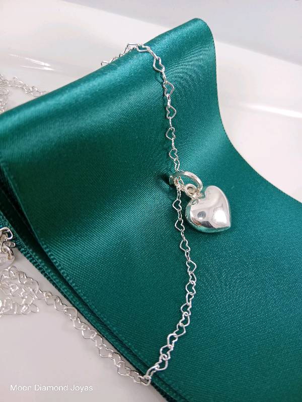 Collar Reina Corazón 💚✨