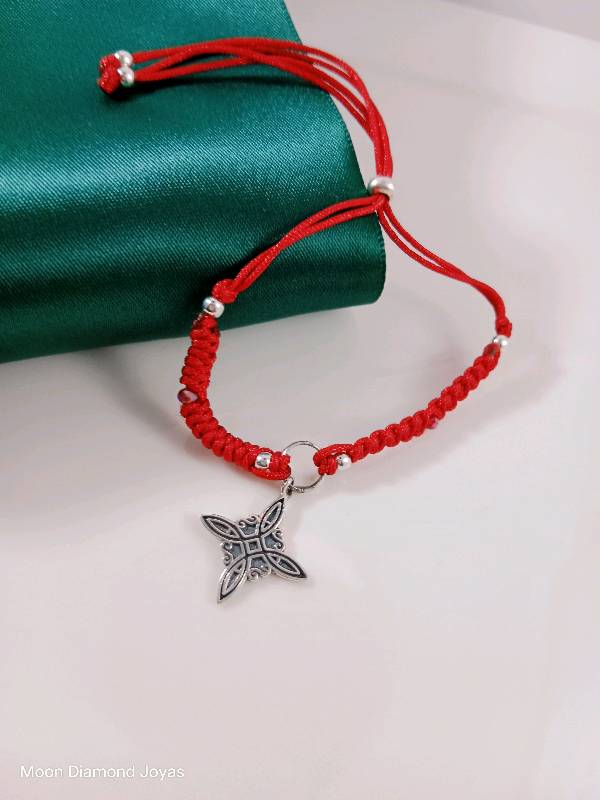 Pulsera Roja Nudo de Bruja 🎁