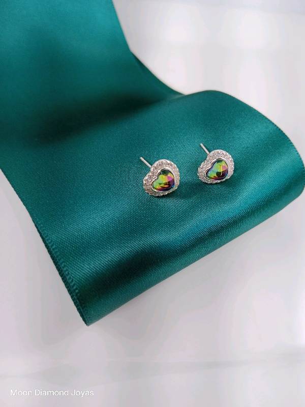 Aretes Zircon Tornasol